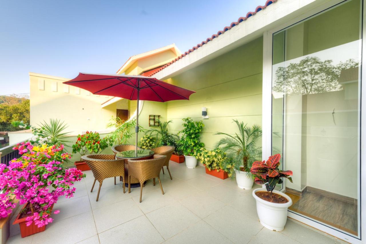 Joystreet - Beachy Blossom Villa Siolim Luaran gambar