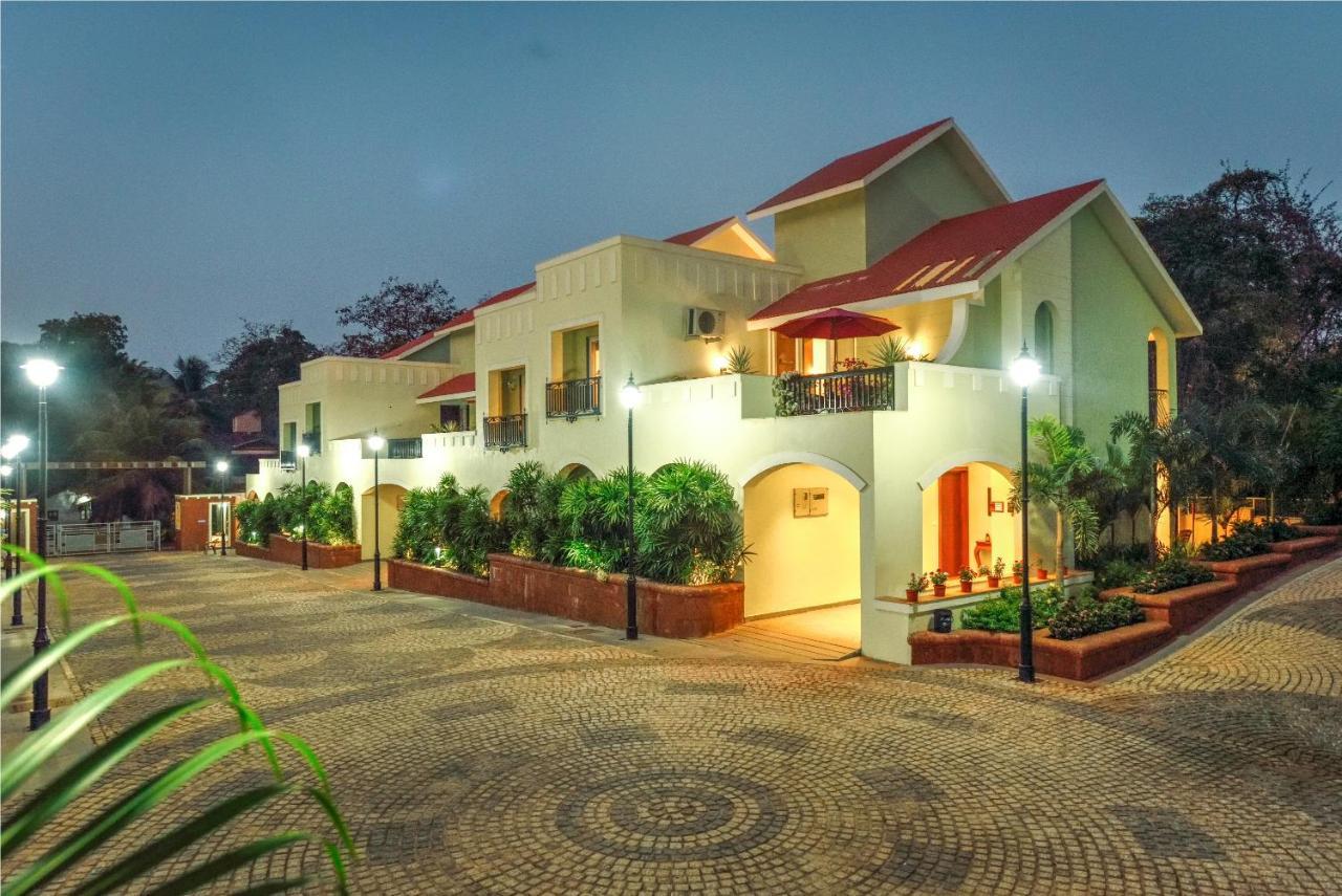 Joystreet - Beachy Blossom Villa Siolim Luaran gambar